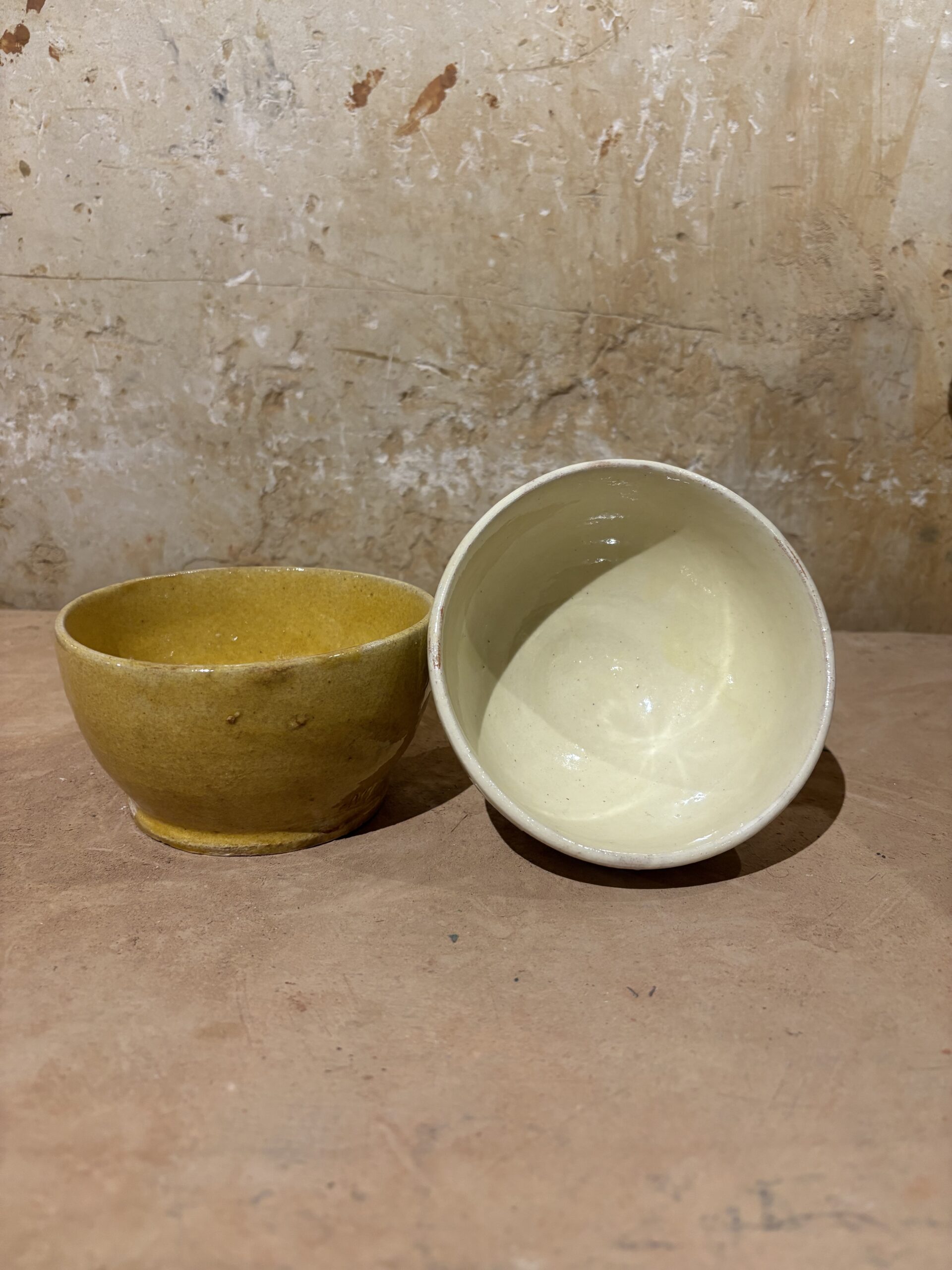 Bols blanc et jaune